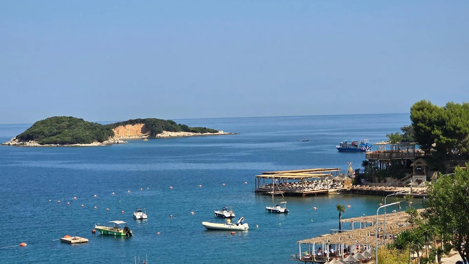 Vila Islands View Ksamil 3*,